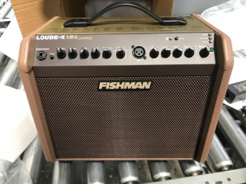 Photo 4 of Fishman Loudbox Mini Charge 60-Watt Battery Powered Acoustic Combo Amp
