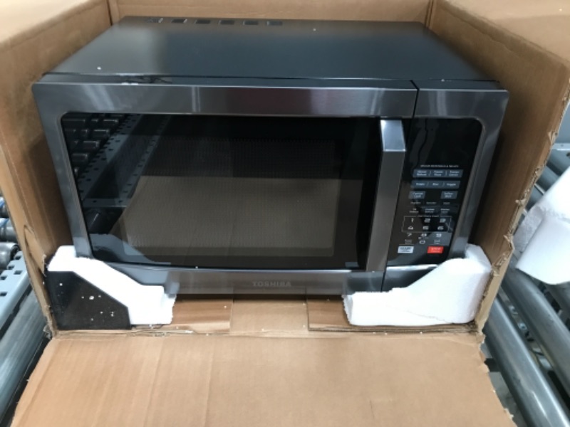 Photo 2 of Toshiba EM131A5C-BS Microwave Oven with Smart Sensor, Easy Clean Interior, ECO Mode and Sound On/Off, 1.2 Cu Ft, Black Stainless Steel
