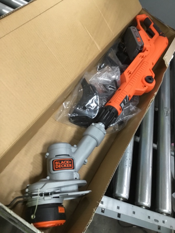 Photo 2 of BLACK+DECKER LST300 20V MAX Lithium 12 in. Trimmer/Edger
