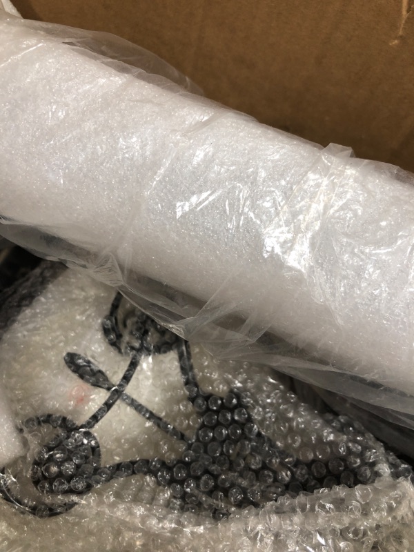 Photo 1 of *SEE NOTE* EVERCROSS Electric Scooter, Electric Scooter for Adults with 800W Motor, Up to 28MPH & 25 Miles, Scooter for Adults with Dual Braking System, Folding Electric Scooter Offroad with 10'' Solid Tires
SIZE: 124 X 30 X41 CM