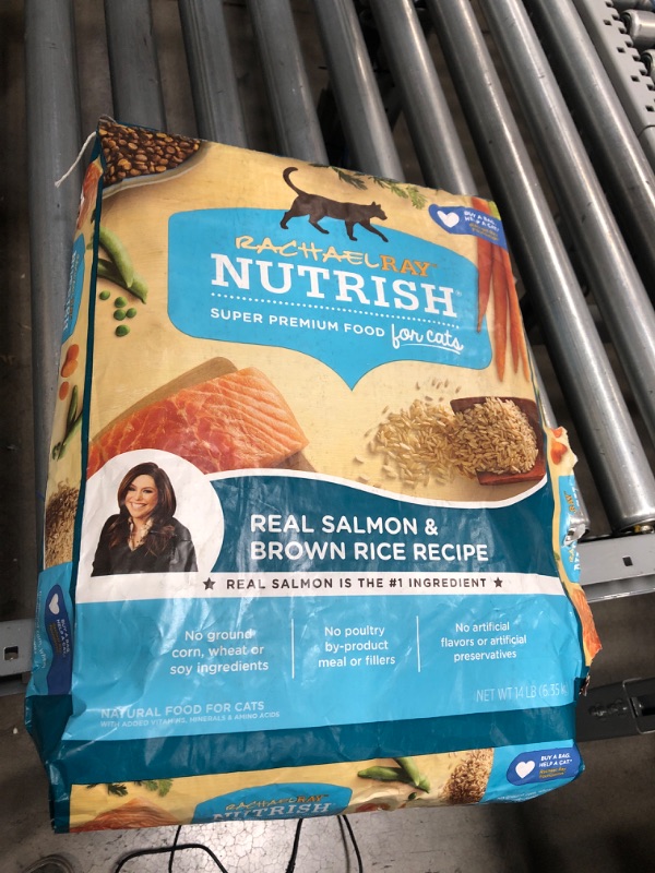 Photo 3 of ** EXP : OCT 07 2023 **  *** NON-REFUNDABLE **   ** SOLD AS IS**
Rachael Ray Nutrish Super Premium Dry Cat Food with Real Meat & Brown Rice
Flavor Name: Salmon & Brown Rice

