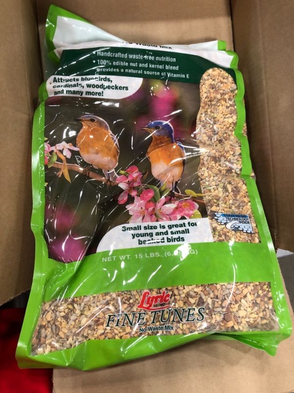 Photo 2 of Lyric 2647440 Fine Tunes No Waste Bird Seed Mix, 15 lb
