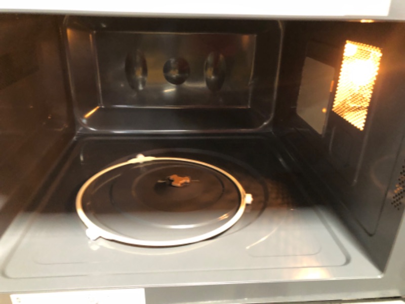 Photo 3 of (MISSING GLASS PLATE/MANUAL) GE Profile Profile 2.2 Cu. Ft. Countertop Microwave in Stainless Steel with Sensor Cooking, Silver
