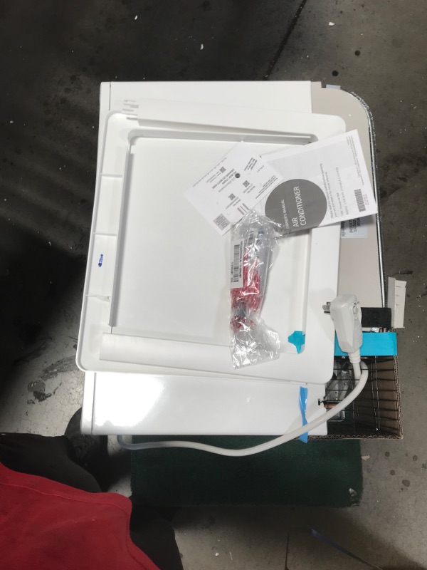 Photo 1 of **PARTS ONLY**
LG Electronics 11,800 BTU 115-Volt Through-the-Wall Air Conditioner LT1216CER Cools 550 Sq. Ft. with ENERGY STAR and Remote
