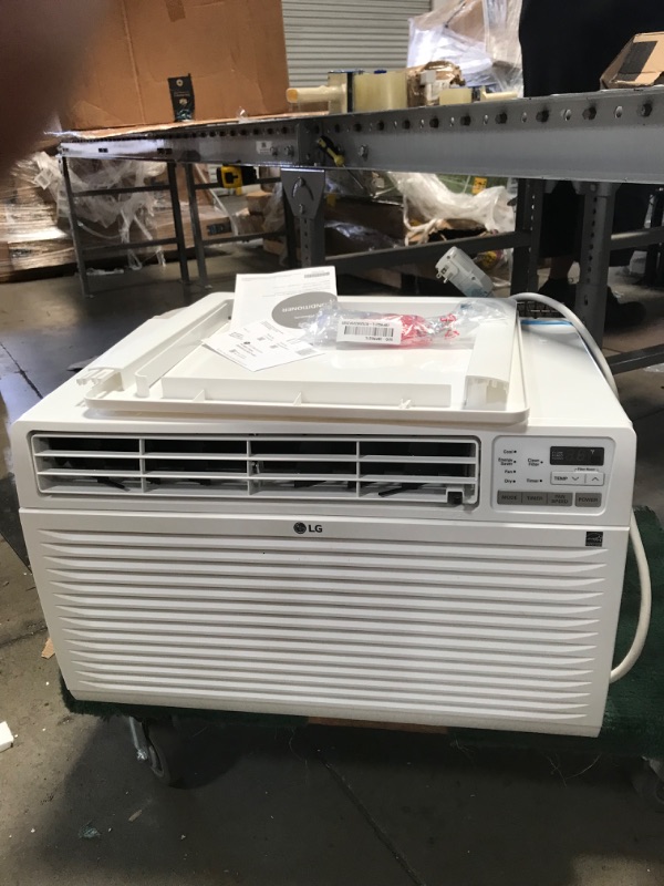 Photo 4 of **PARTS ONLY**
LG Electronics 11,800 BTU 115-Volt Through-the-Wall Air Conditioner LT1216CER Cools 550 Sq. Ft. with ENERGY STAR and Remote
