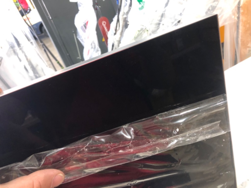 Photo 1 of PARTS ONLY NON REFUNDABLE DID NOT POWER ON 
LG OLED Evo G2 Series 55” Alexa Built-in 4k Smart TV (3840 x 2160), 120Hz Refresh Rate, AI-Powered 4K, Dolby Cinema, WiSA Ready, Cloud Gaming (OLED55G2PUA, 2022)