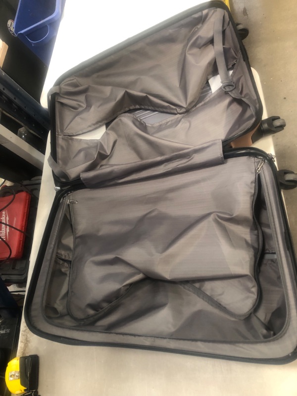 Photo 6 of (DERAILED ZIPPER; DAMAGED ZIPPER CONNECTION)
KENNETH COLE REACTION Out Of Bounds Luggage Collection Lightweight Durable Hardside 4-Wheel Spinner Travel Suitcase Bags, Rose Gold, 24-Inch Checked