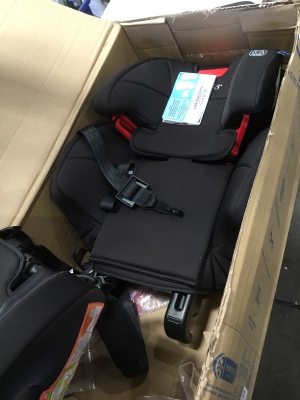 Photo 2 of Graco Tranzitions 3-in-1 Harness Booster Car Seat -
