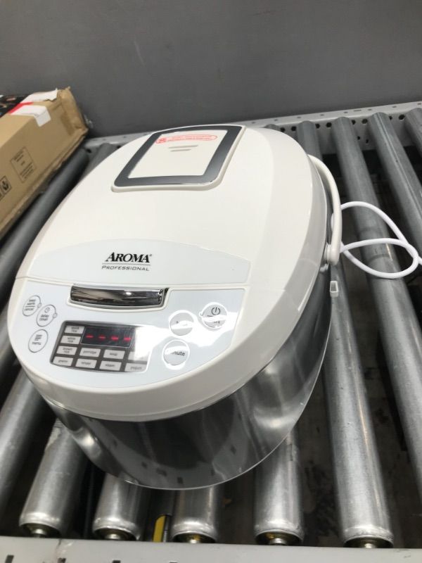 Photo 3 of Aroma Housewares ARC-6106AW Digital Rice Cooker, Slow Cooker, High End Japanese Style, 2021 Model, white, 12-cup cooked rice (6-cup uncooked)
