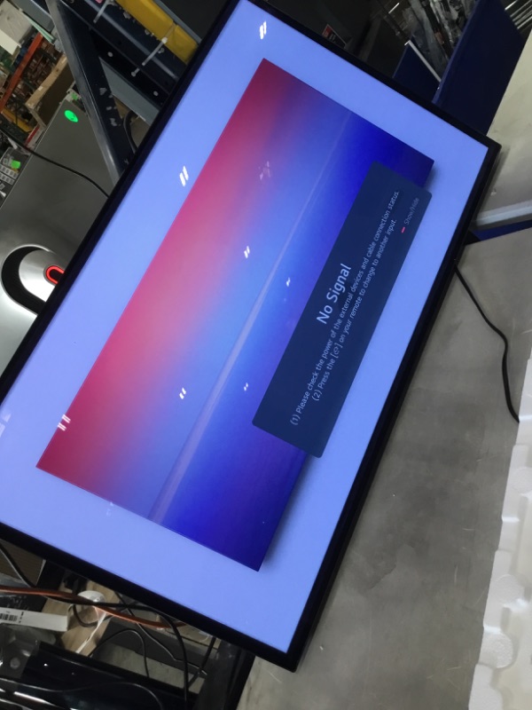 Photo 2 of LG - 48" Class C1 Series OLED 4K UHD Smart webOS TV
