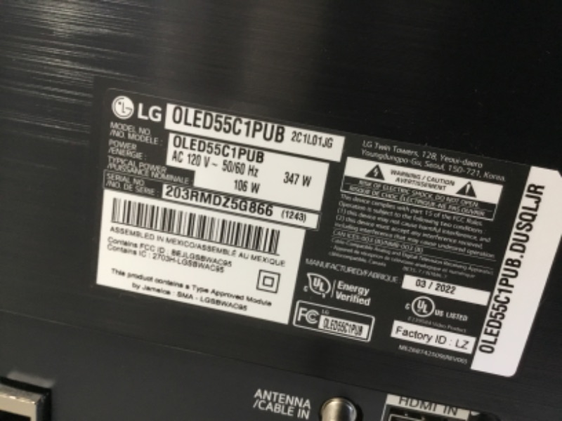 Photo 4 of LG 55" Class 4K UHD Smart OLED HDR TV - OLED55C1
