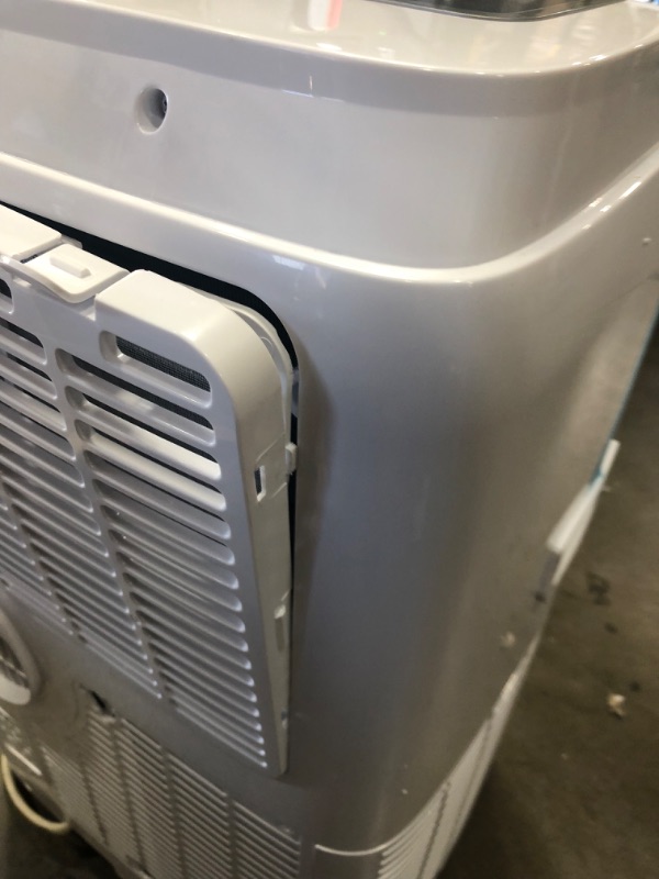 Photo 7 of (CRACKED; DAMAGED BACK PANEL; MISSING WHEEL/COMPONENTS) BLACK+DECKER BPACT12WT Large Spaces Portable Air Conditioner, 12,000 BTU, White