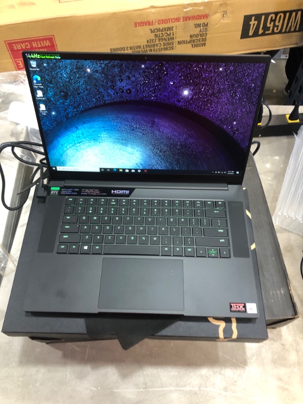 Photo 5 of Razer Blade 15 Base Gaming Laptop 2021: Intel Core i7-10750H 6 Core, NVIDIA GeForce RTX 3060, 15.6" FHD 1080p 144Hz, 16GB, 512GB SSD - CNC Aluminum - Chroma RGB Lighting - Thunderbolt 3
