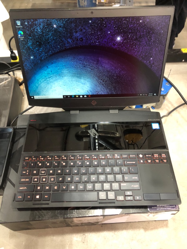 Photo 5 of HP OMEN X 2S Laptop - 15-dg0010nr
