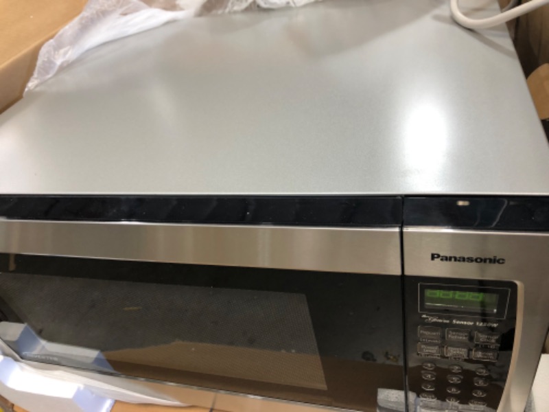 Photo 2 of Panasonic Microwave Oven NN-SN766S Stainless Steel Countertop/Built-In with Inverter Technology and Genius Sensor, 1.6 Cubic Foot, 1250W
