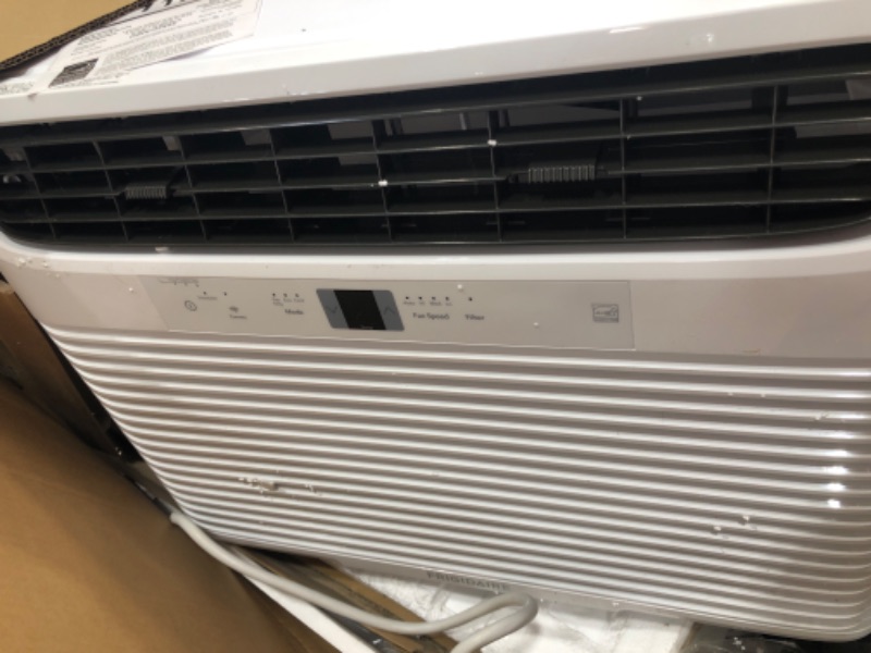 Photo 5 of **MOTOR DAMAGED* PARTS ONLY* Frigidaire 15,000 BTU Connected Window-Mounted Room Air Conditioner in White
