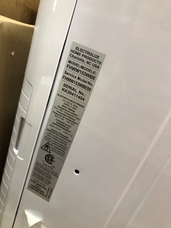 Photo 2 of **MOTOR DAMAGED* PARTS ONLY* Frigidaire 15,000 BTU Connected Window-Mounted Room Air Conditioner in White
