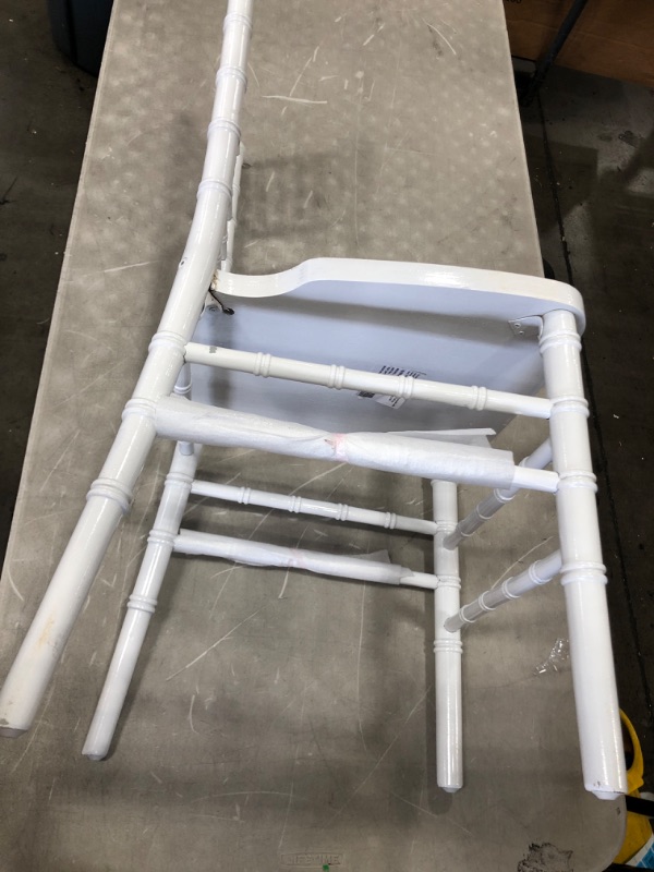 Photo 2 of **MINOR DAMAGE** Flash Furniture HERCULES Series White Wood Chiavari Chair
