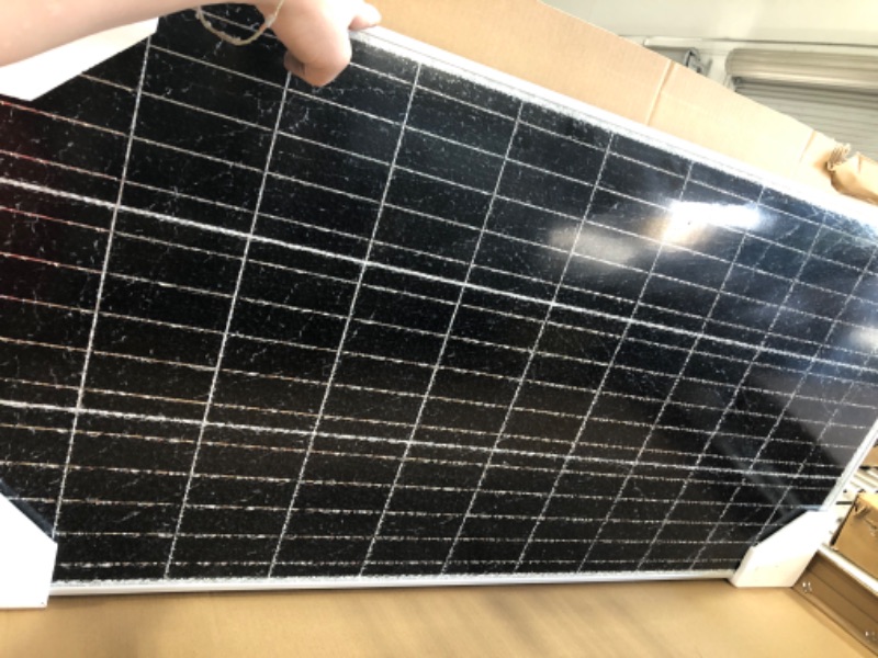 Photo 3 of *NON FUNCTIONAL* Renogy 100 Watt 12 Volt Monocrystalline Solar Panel (Compact Design)