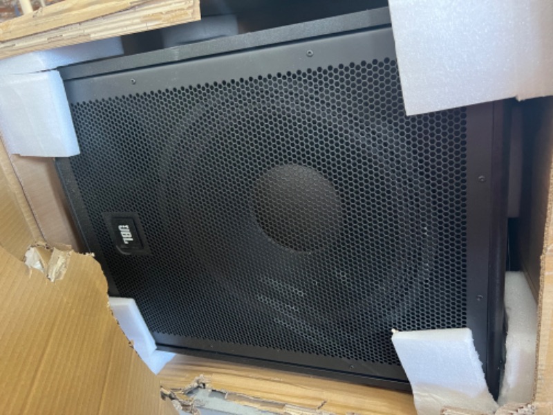 Photo 2 of JBL Professional IRX Series Powered Compact Subwoofer, 15-Inch (JBL-IRX115S-NA)
