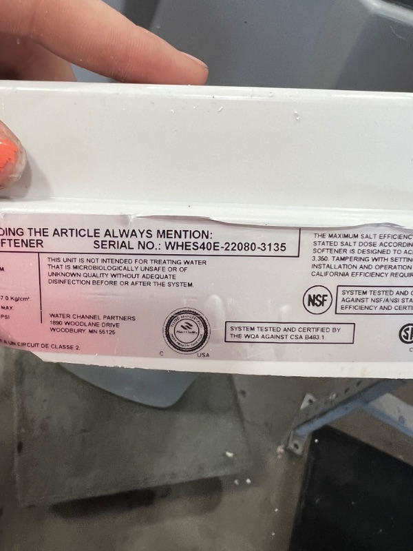 Photo 8 of **NOT FUNCTIONAL PARTS ONLY!!! Whirlpool WHES40E 40,000 Grain Water Softener (for 1-6+ People)
