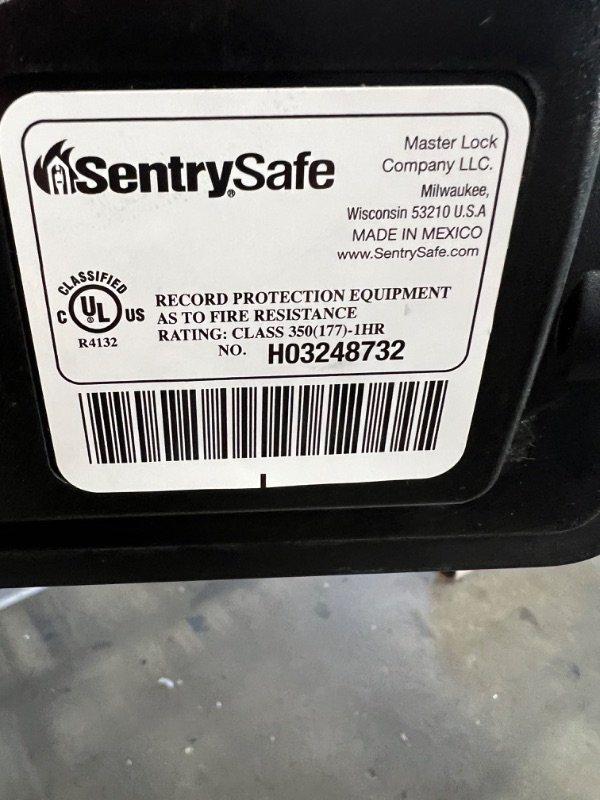 Photo 10 of SentrySafe SFW123GDC Fireproof Waterproof Safe with Digital Keypad, 1.23 Cubic Feet, Gun Metal Gray .. DENTS 
