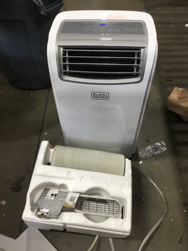 Photo 4 of BLACK+DECKER 14,000 BTU Portable Air Conditioner with Heat and Remote Control, White
