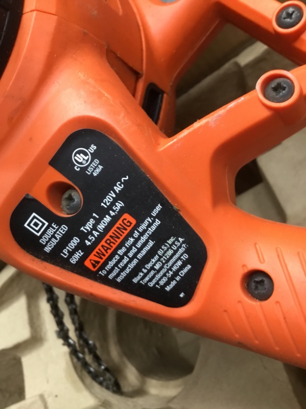 Photo 1 of BLACK+DECKER Lopper Chain Saw, 4.5-Amp (LP1000)
