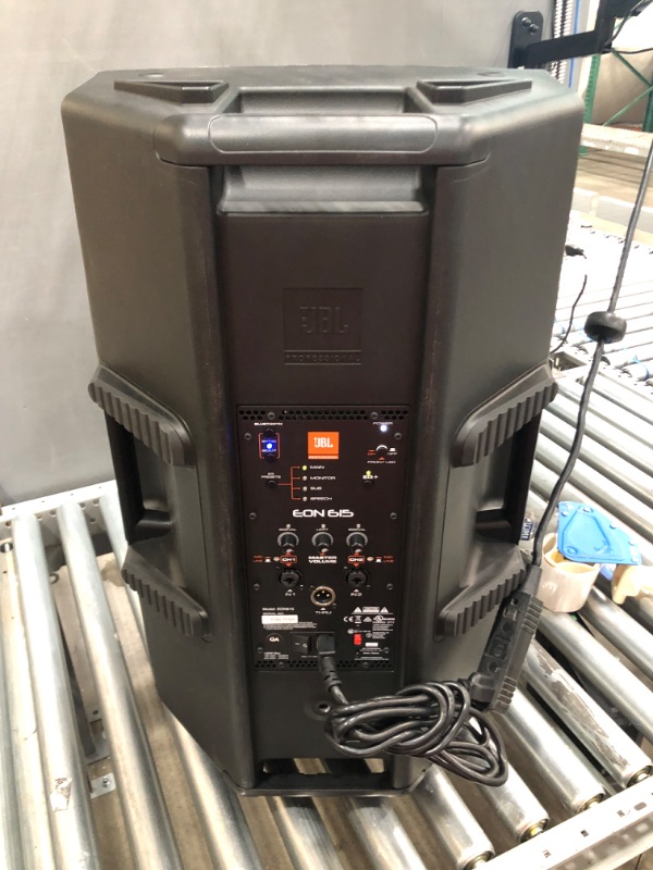 Photo 2 of Clearance JBL EON615 1,000W Powered 15" 2-Way Loudspeaker System With Bluetooth Control
