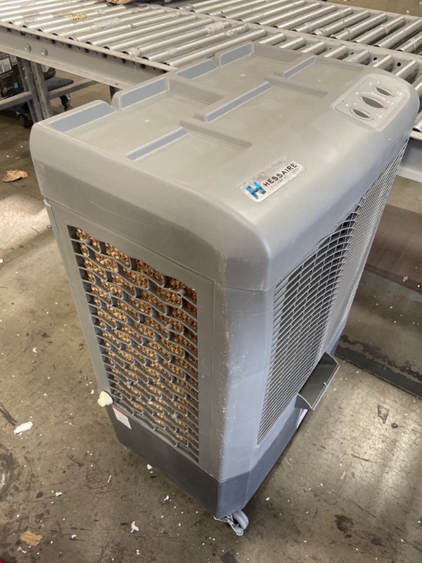 Photo 4 of Hessaire 950 sq. ft. Portable Evaporative Cooler 3100 CFM
