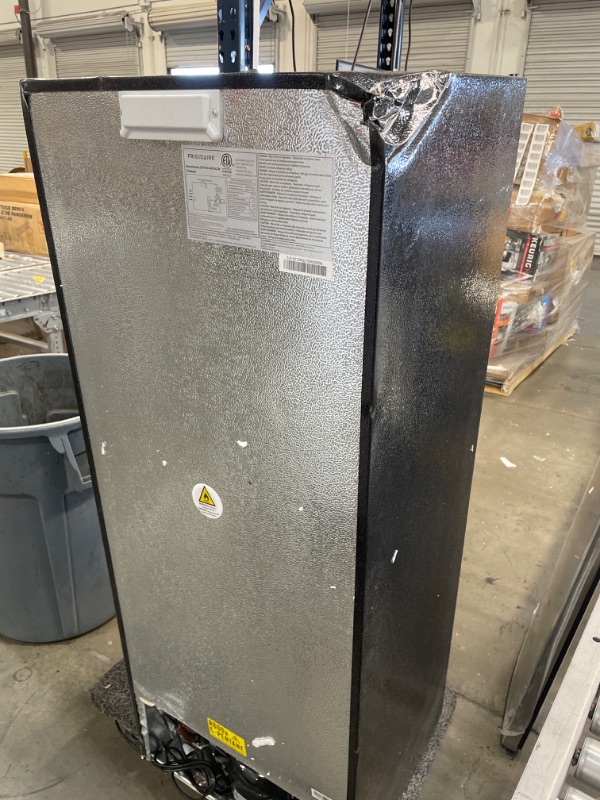 Photo 6 of Frigidaire EFRF696-AMZ Upright Freezer 6.5 cu ft Stainless Platinum Design Series
