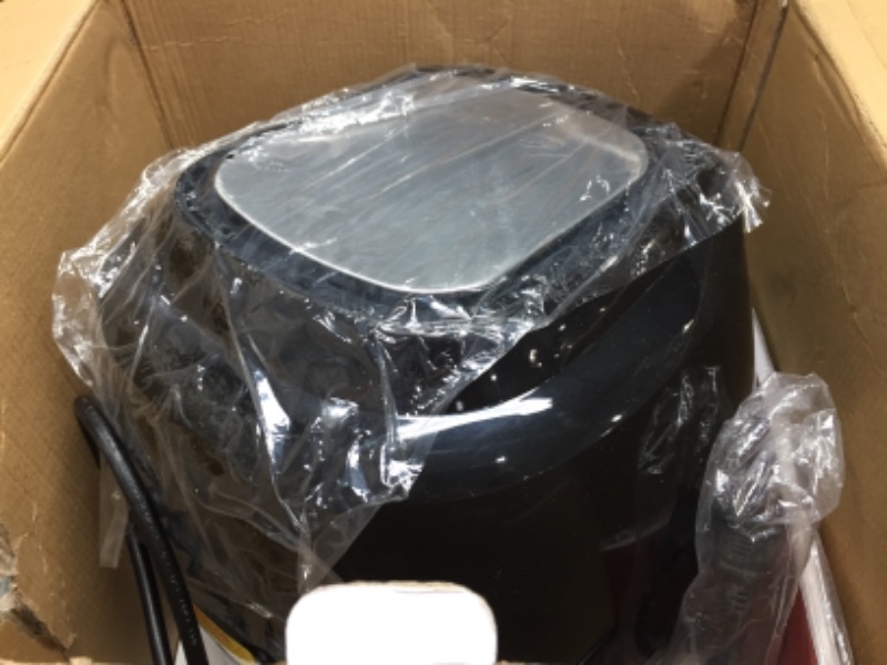 Photo 2 of **HEAVILY USED**
GoWISE 7-Quart 8-in-1 Countertop Digital Air Fryer with 50 Recipe Book