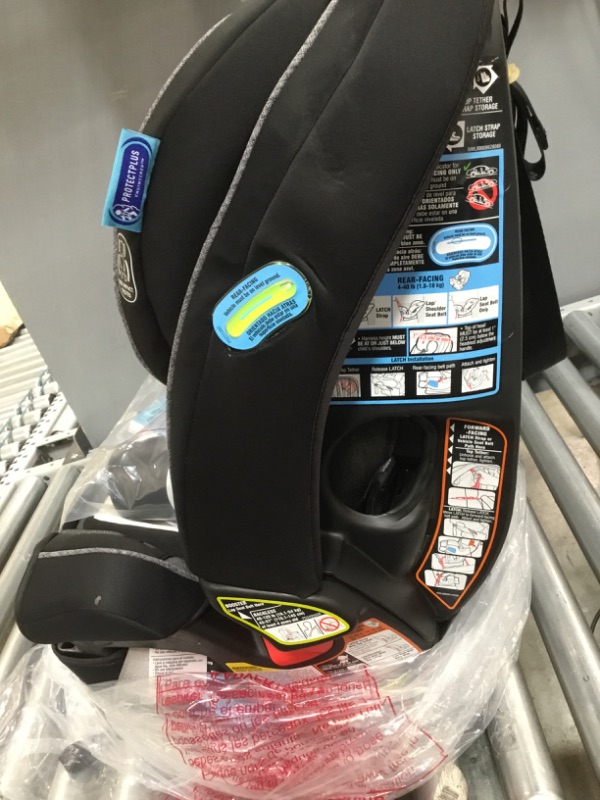 Photo 1 of Graco 4Ever DLX 4 in 1 Car Seat, Infant to Toddler Car Seat, with 10 Years of Use, Fairmont 