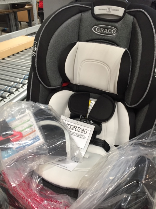 Photo 3 of 
Graco 4Ever DLX 4 in 1 Car Seat, Infant to Toddler Car Seat, with 10 Years of Use, Fairmont , 20x21.5x24 Inch (Pack of 1)