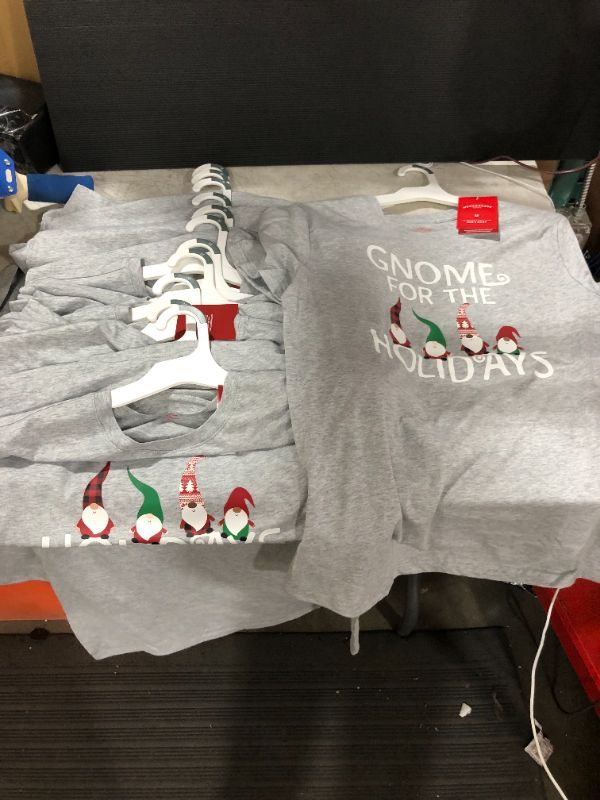 Photo 1 of **PACK OF 12** Target Wondershop Kid’s Matching Gnome for the Holidays gray, SIZE XL Mens t shirt
