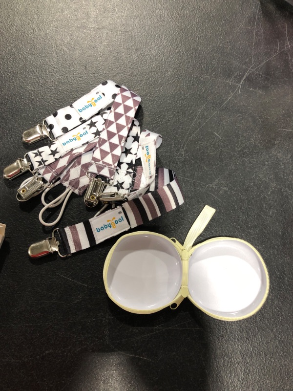 Photo 1 of Babygoal Pacifier Clips