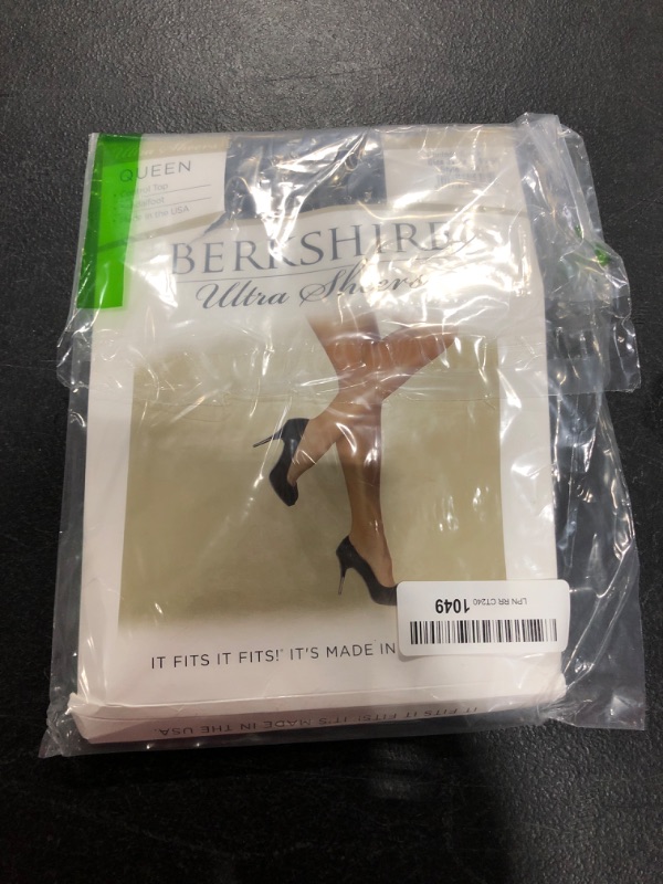 Photo 2 of Berkshire Women's Plus-Size Queen Ultra Sheer Control Top Pantyhose 4411 3x-4x