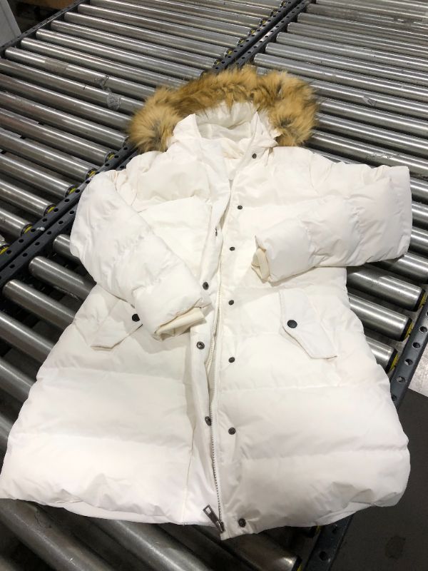 Photo 1 of White Puffy Jacket w/ Fur Lined Hood Med