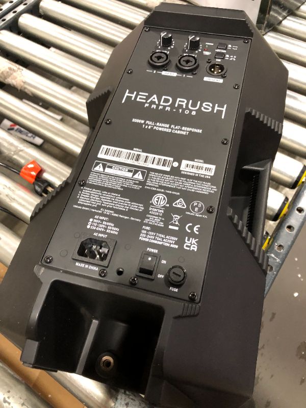 Photo 3 of HeadRush FRFR-108 | 2000W Full-Range Flat-Response Powered Guitar Cabinet
