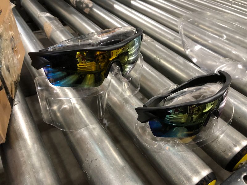 Photo 1 of As Seen On TV BattleVision HD Polarized Sunglasses 2 Pairs, Eliminate Glare
