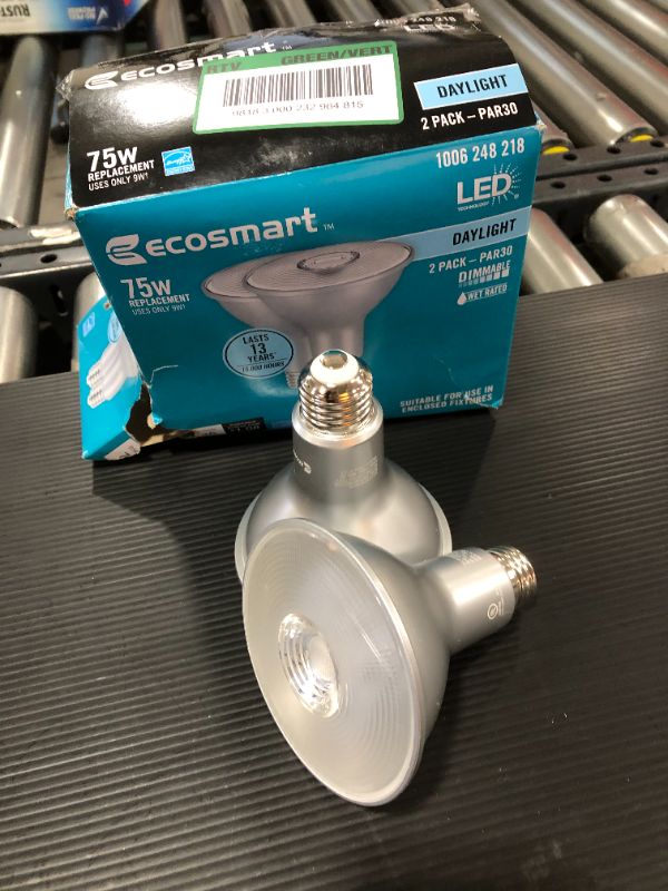 Photo 2 of 75-Watt Equivalent PAR30 Dimmable Flood LED Light Bulb Daylight (2-Pack)
