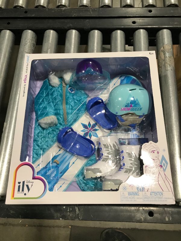 Photo 2 of Disney ILY 4ever 18 Elsa Inspired Deluxe Fashion and Accessory Pack

