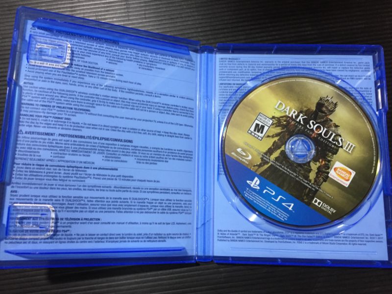 Photo 2 of Dark Souls III: the Fire Fades Edition - PlayStation 4 Sony GameStop
