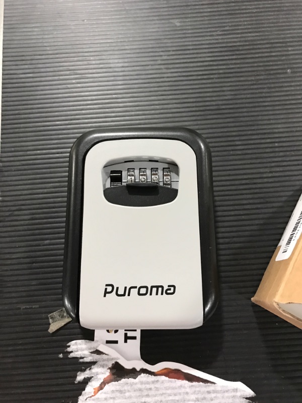 Photo 2 of Puroma Security Key Lock Box