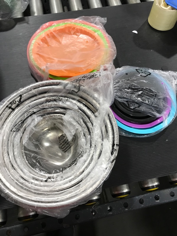 Photo 1 of 7 Piece Mixing Bowls with Lids for Kitchen