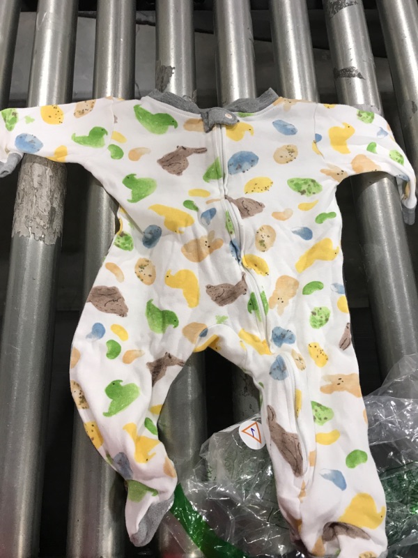 Photo 1 of Baby onezie 3-6M 