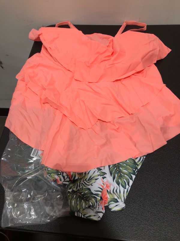 Photo 2 of 3XL  VARWANEO Plus Size Swimsuit for Women Tummy Control Bathing Suits Tankini Tops 2 Piece Maternity Flounce Swimwear
