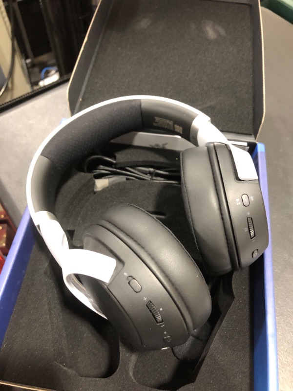 Photo 2 of Razer Kaira Pro Dual Wireless Gaming Headset w/Haptics for Playstation 5 / PS5, PC, Mobile, PS4: HyperSense - Triforce 50mm Drivers - Detachable Mic - 2.4GHz and Bluetooth w/SmartSwitch - RGB Chroma