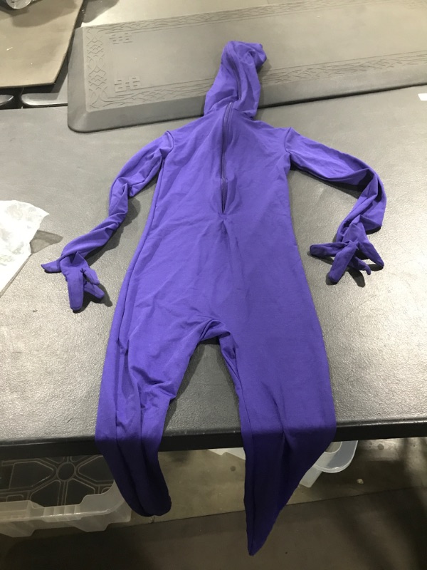 Photo 1 of BODYSUIT ZIP UP FOR CHILD M 