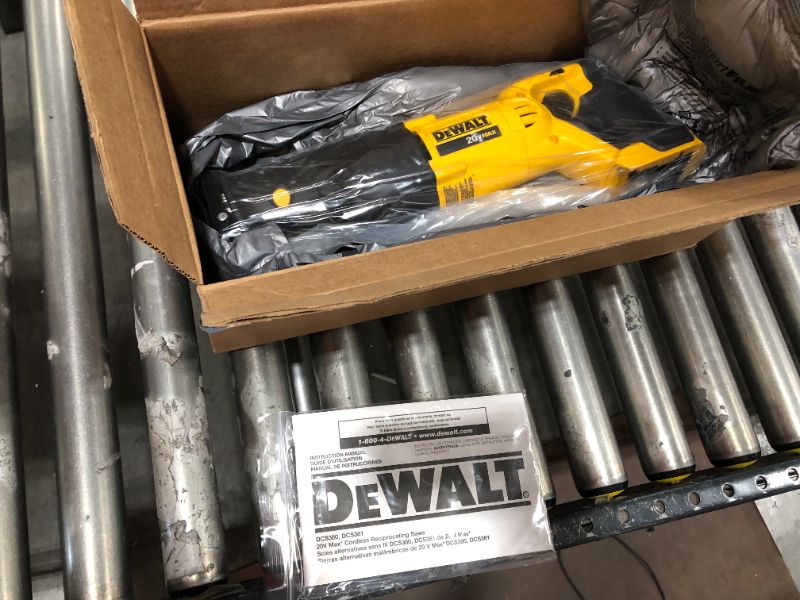 Photo 2 of DEWALT 20-Volt MAX Cordless Reciprocating Saw (Tool-Only)